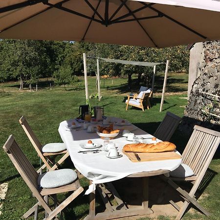Bed and Breakfast La Mirabelle Saint-Pierre-de-Fursac Exterior foto